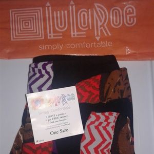 LuLaRoe OS Leggings